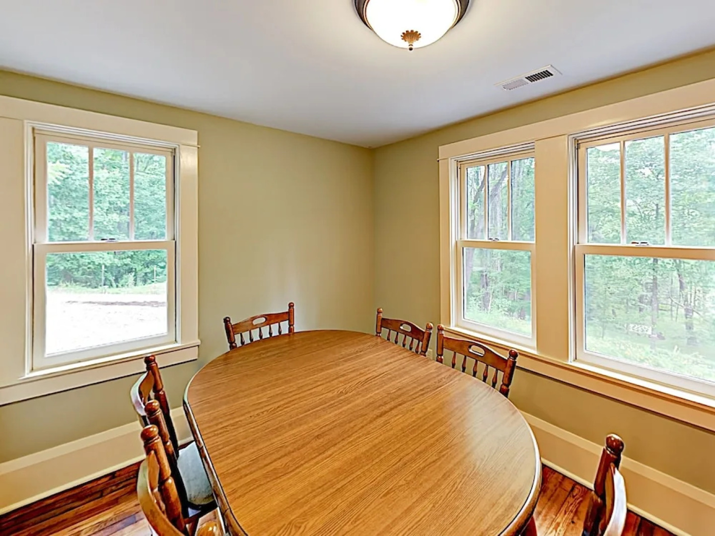 280 Arden - 3 Br Cabin