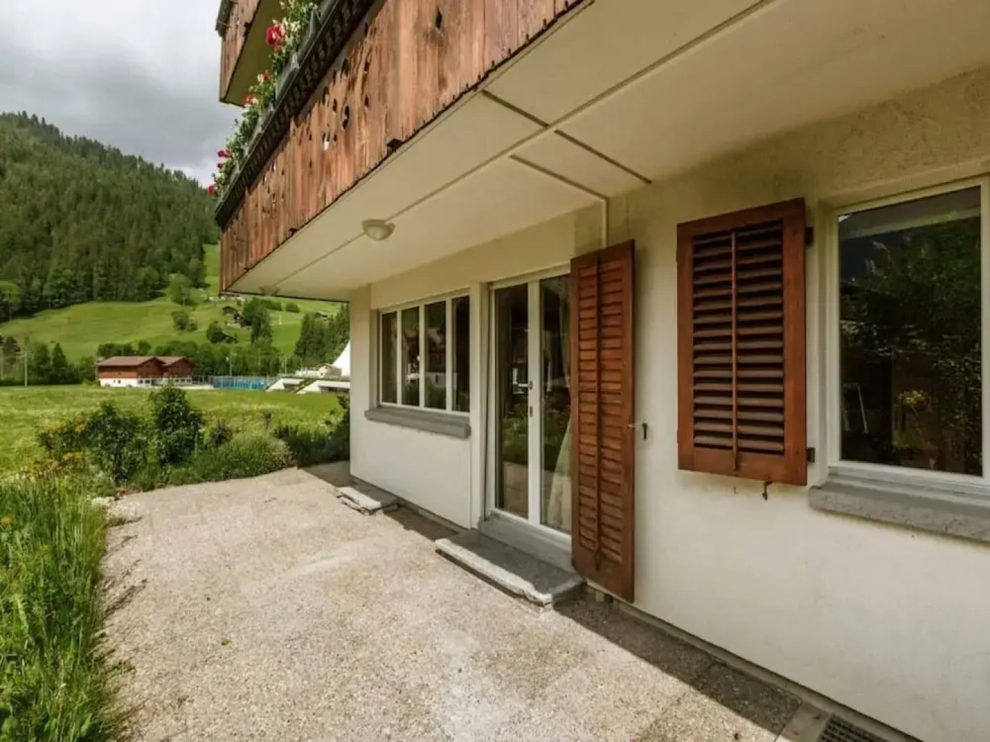 Lush Apartment With Terrace Views