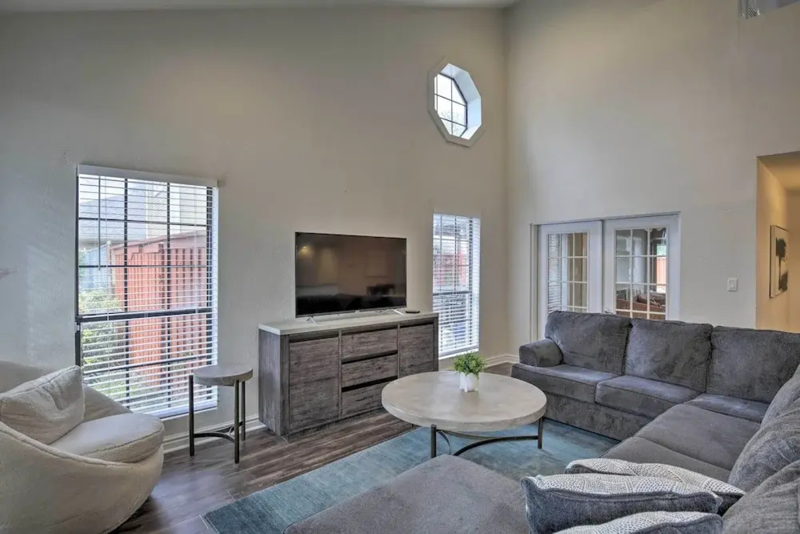 Private Pool & Hot Tub: Richardson Family Retreat!