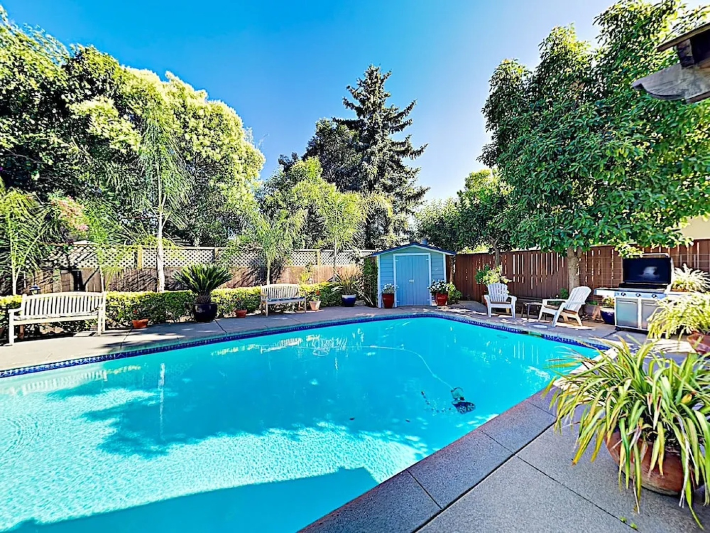 990 Sonoma - 3 Br Home