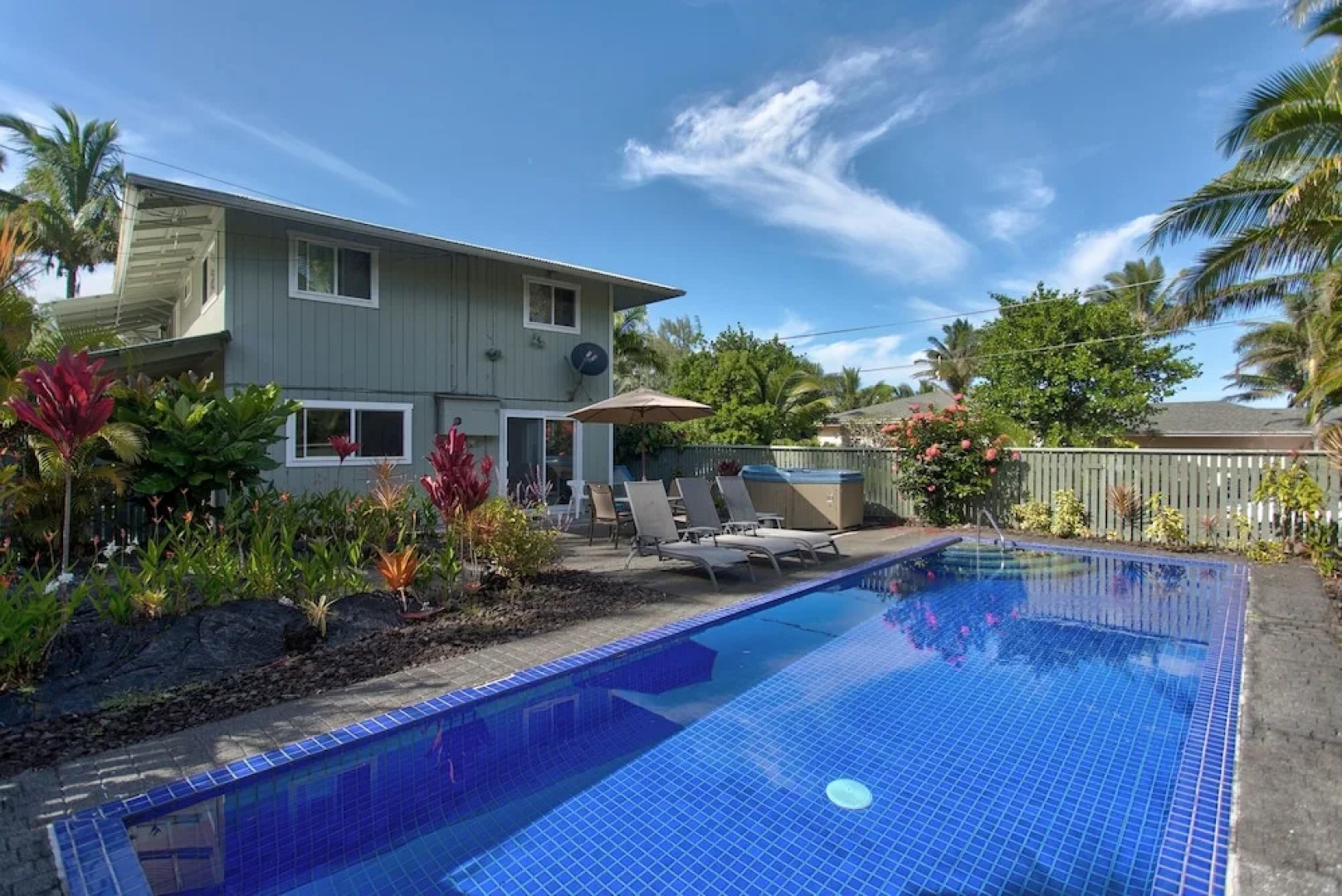 Uli Kai - The Deep Blue Sea 4 Bedroom Home