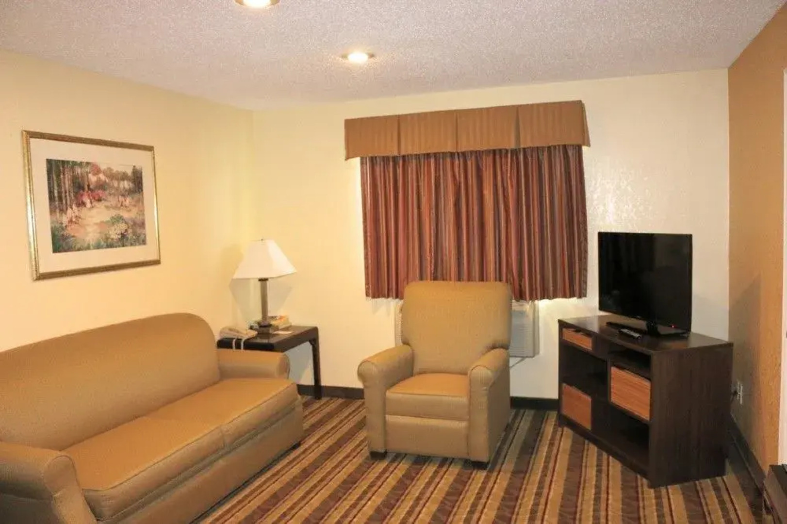 Super 8 By Wyndham Latham/Albany Airport