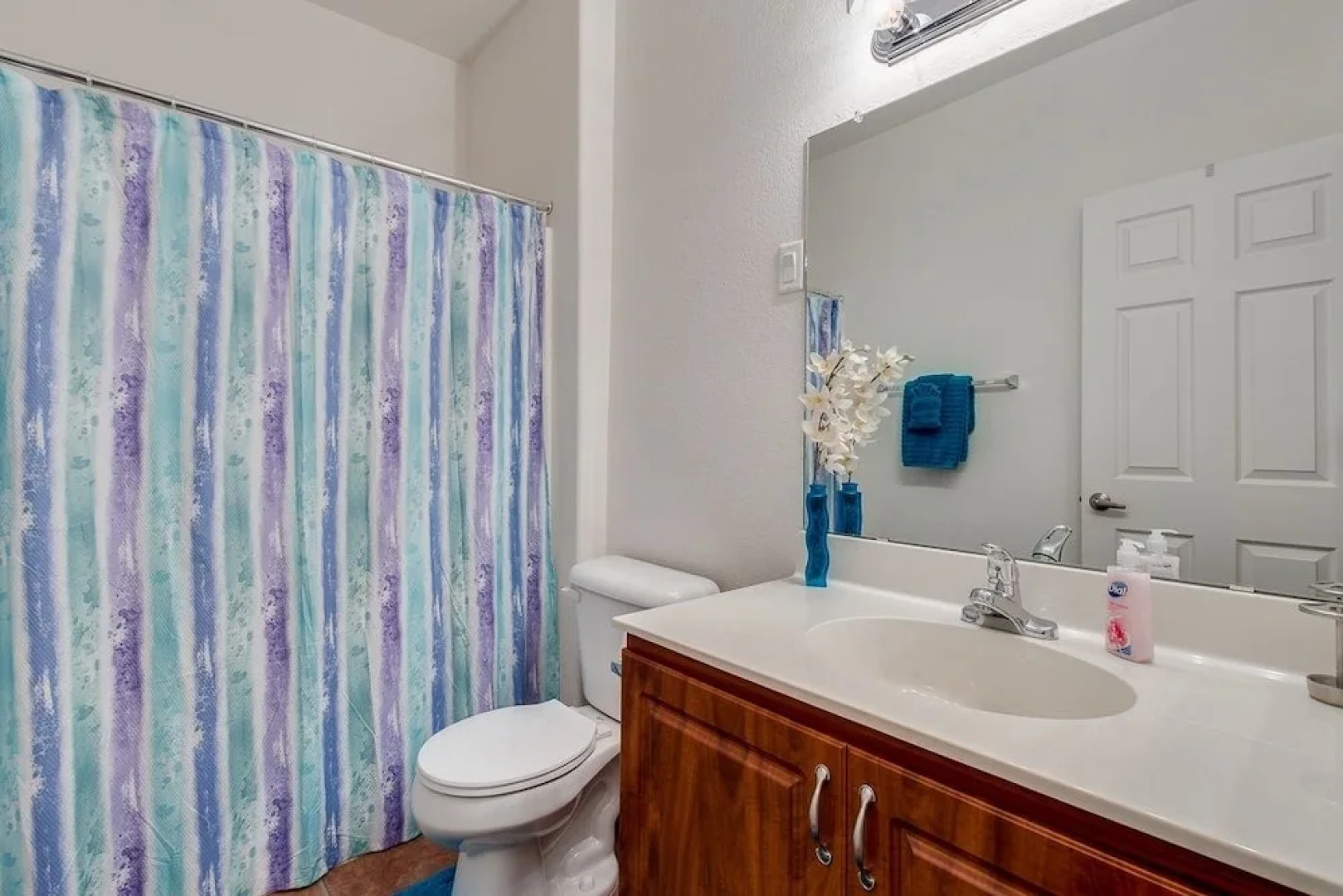 Southern #2055 2 Bedrooms 2 Bathrooms Condo