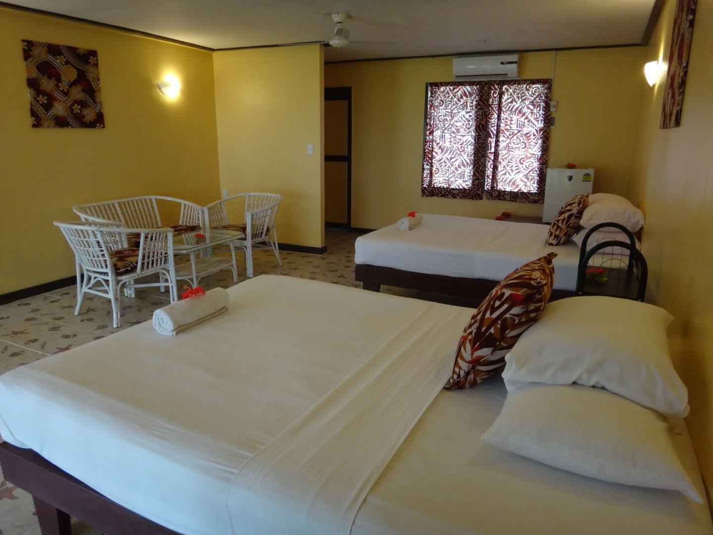 Va-i-moana Seaside Lodge