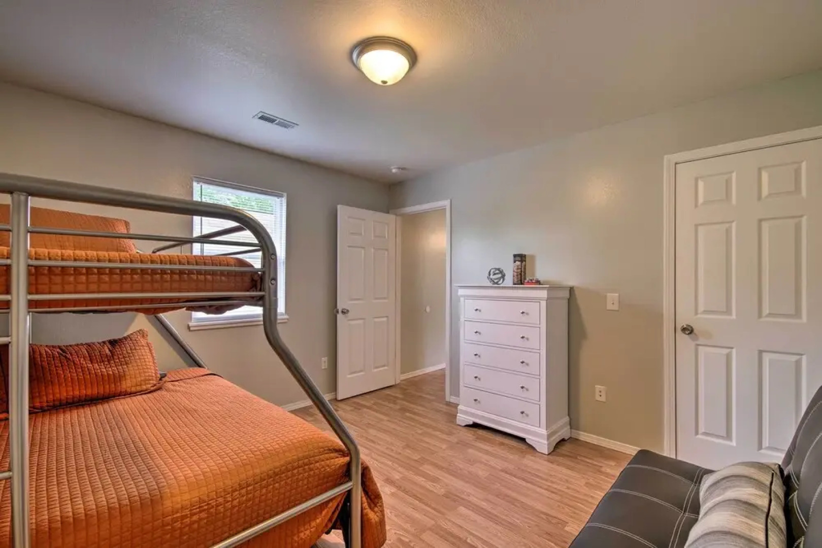 Comfy West Plains Home < 1 Mi to Main Street!