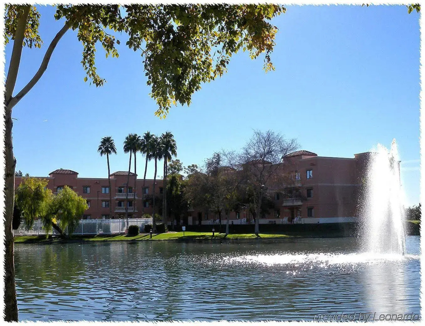 Windmill Suites Surprise - Phoenix, an Ascend Collection Hotel