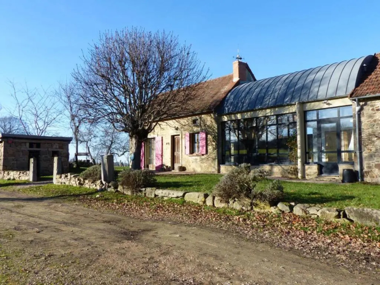 Gîte Beaune-d'Allier, 5 pièces, 8 personnes - FR-1-489-228