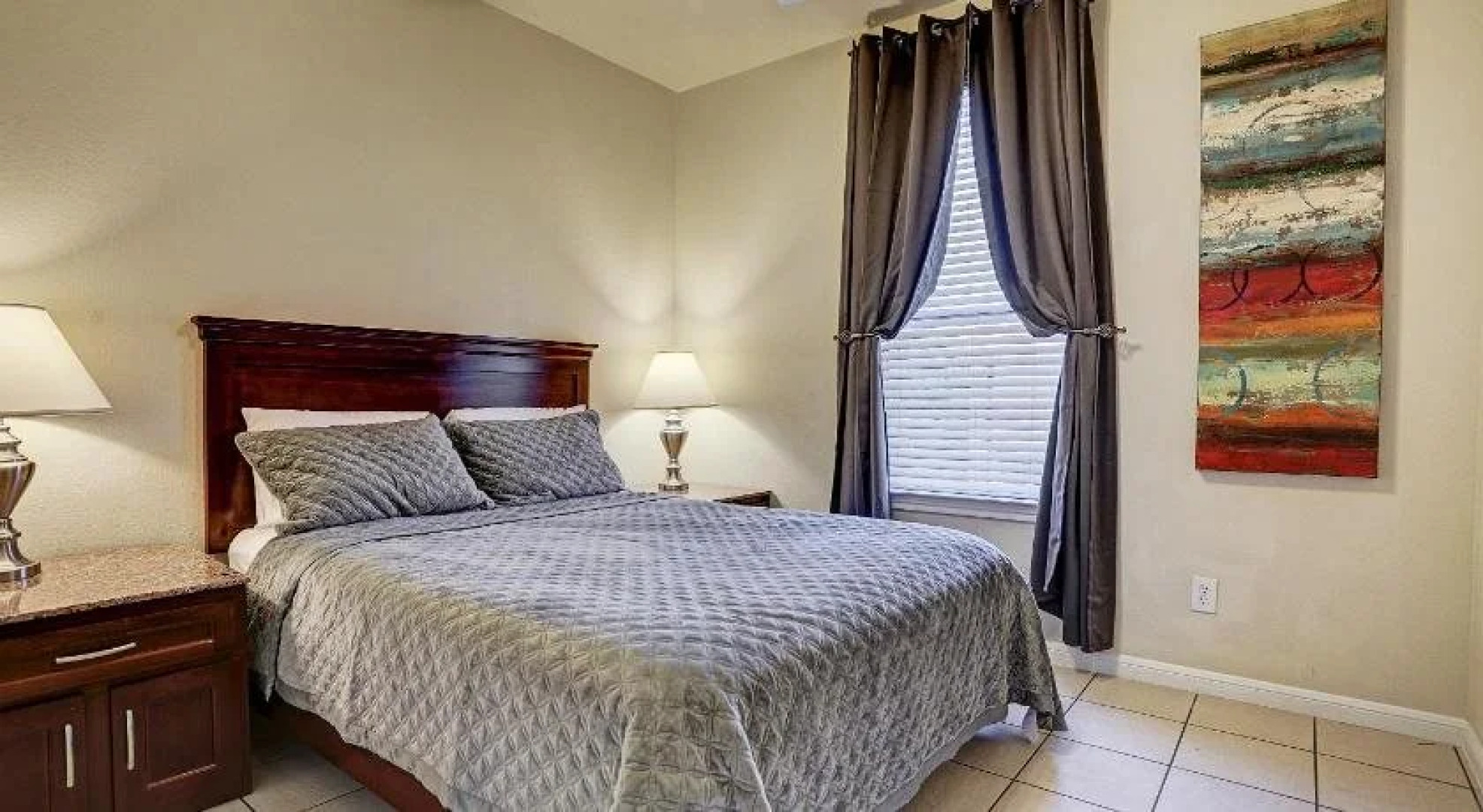 Villa Corporate 2 bedroom Suite Furnished Condo