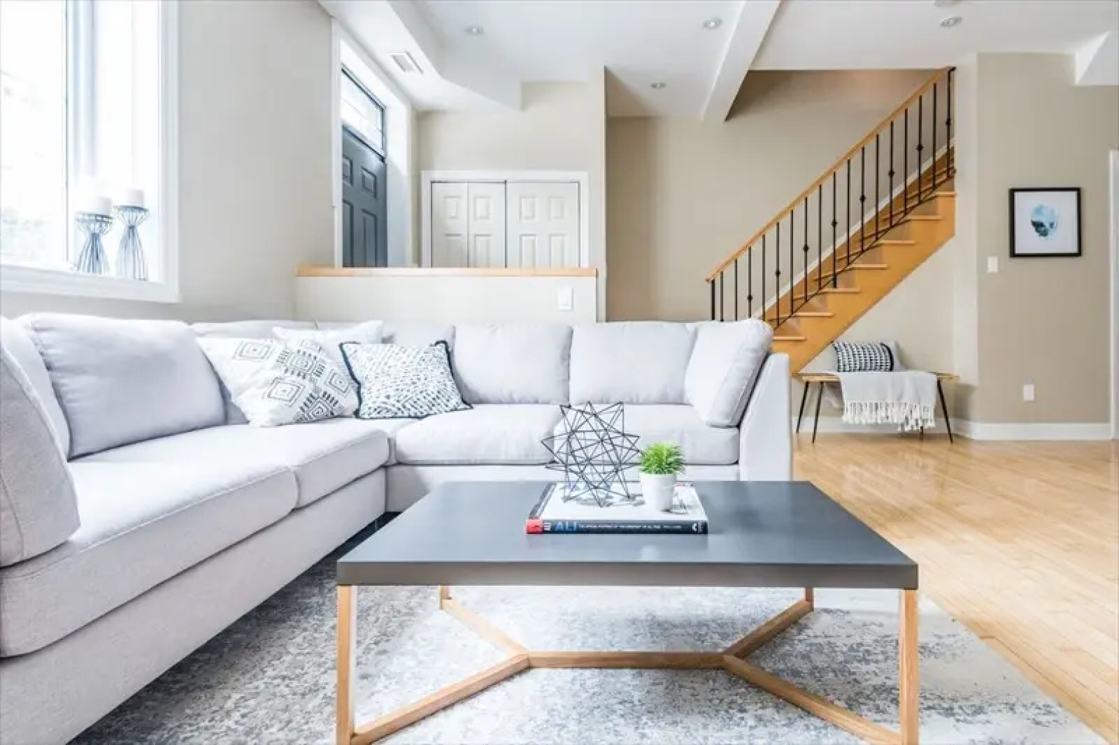 Bright 3BR in Church Yonge Corridor by Sonder