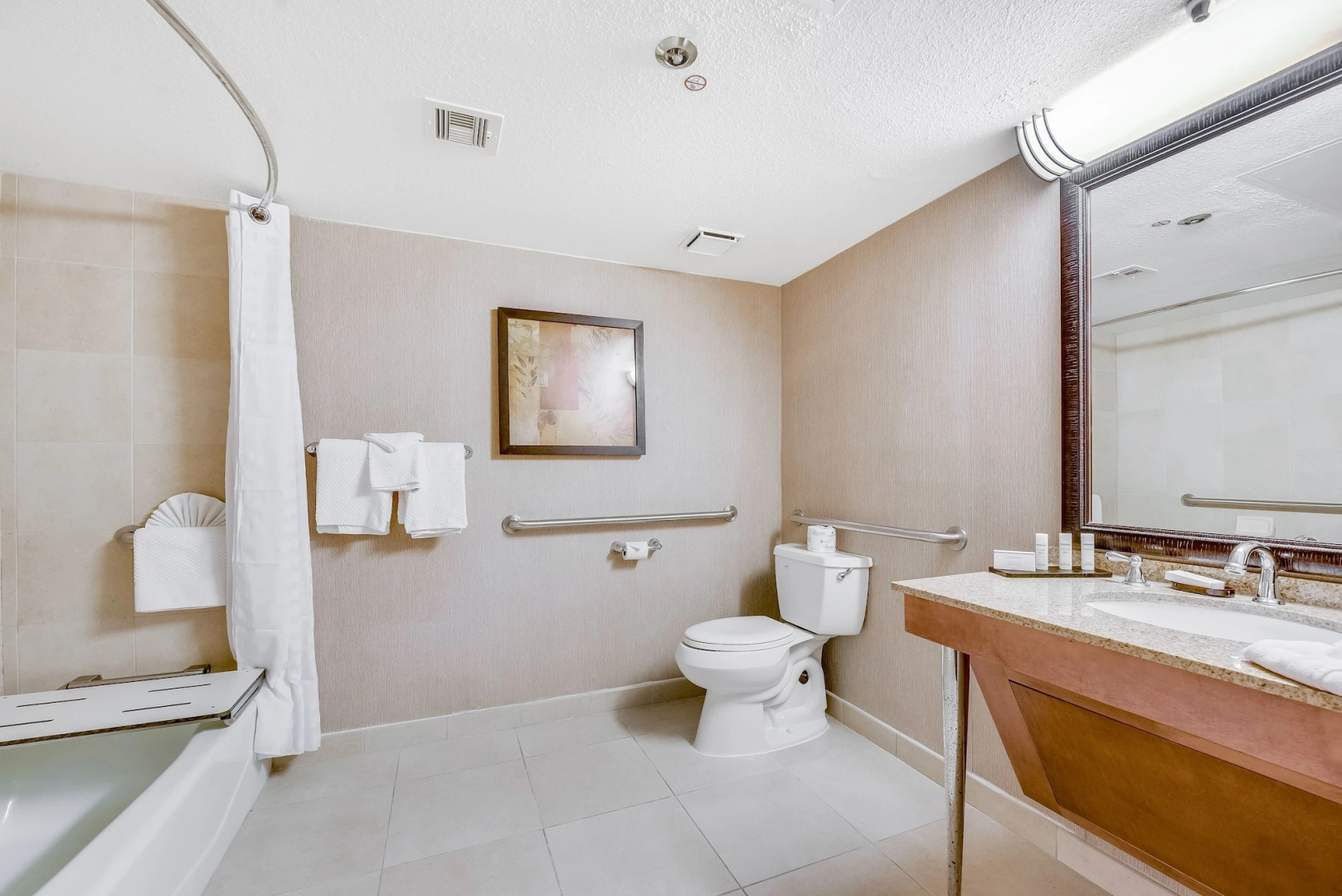 Embassy Suites by Hilton Los Angeles LAX South/El Segundo