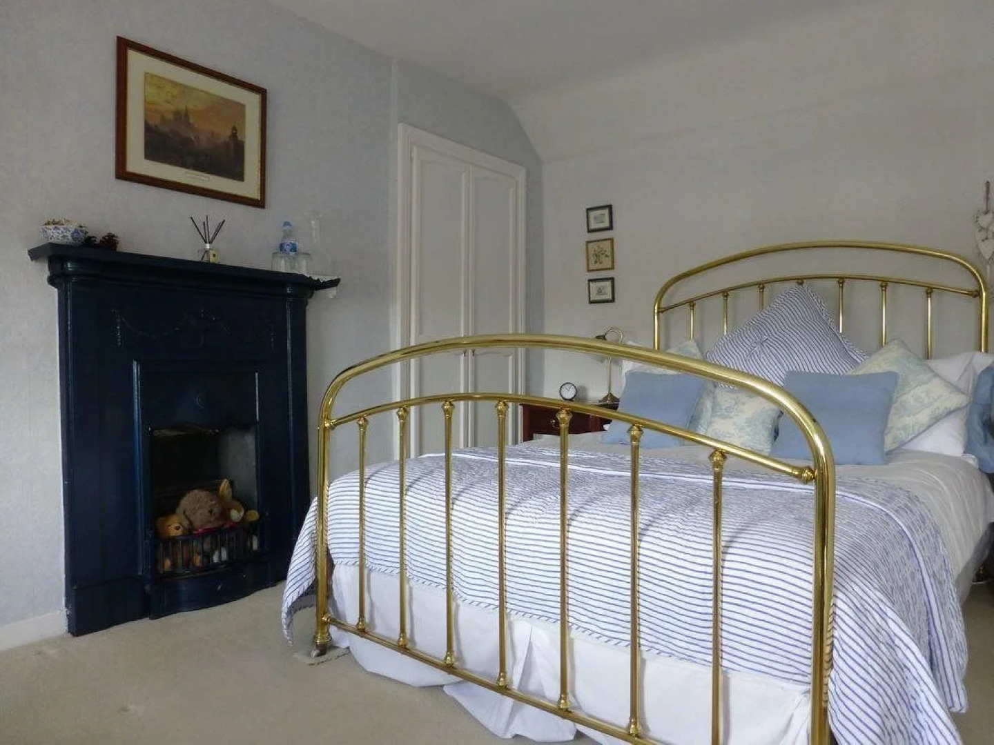 Castle View Guest House