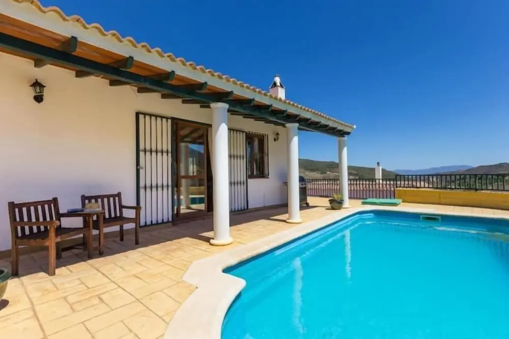 Hotel Cuatro Vientos