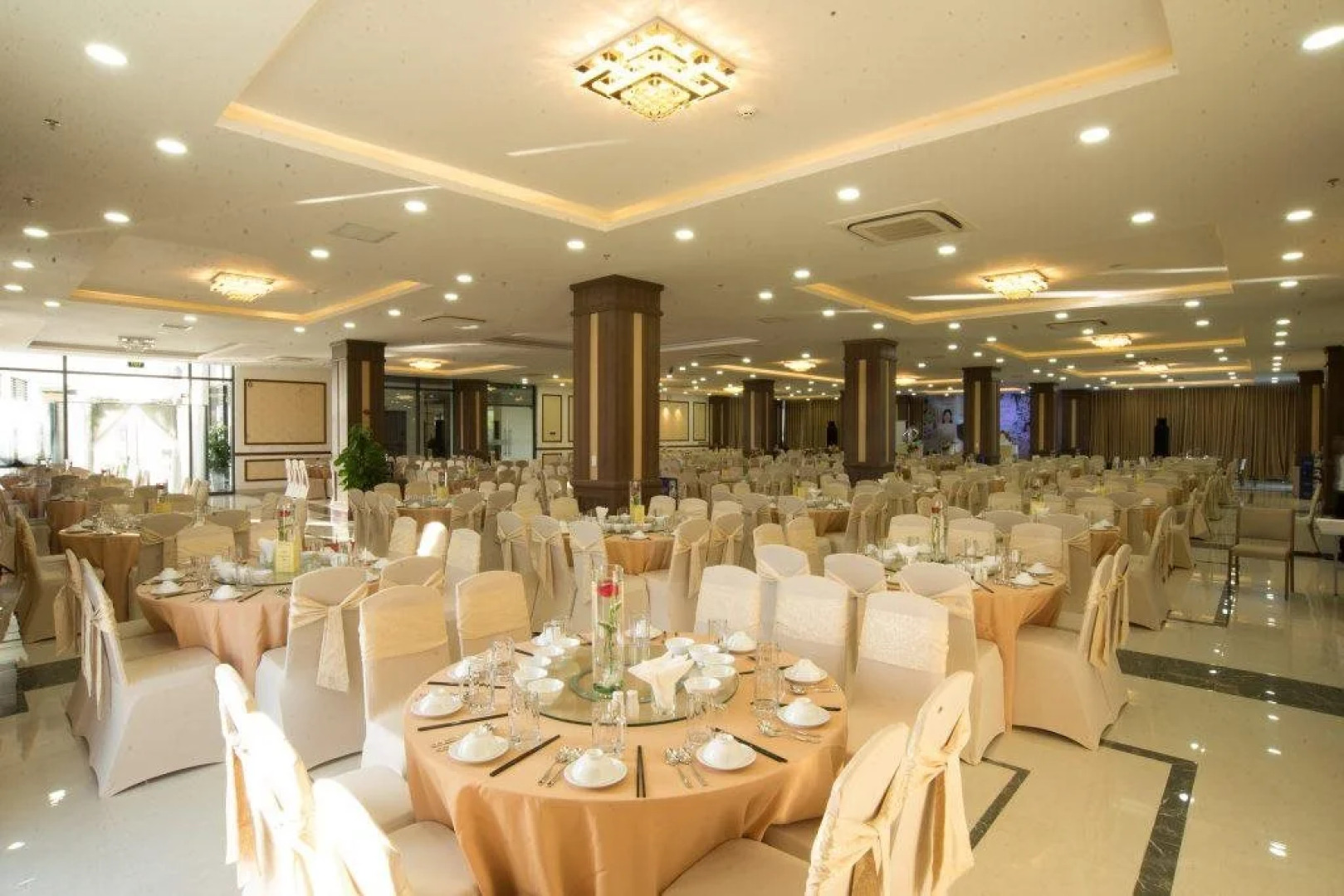 Отель Navy Cam Ranh