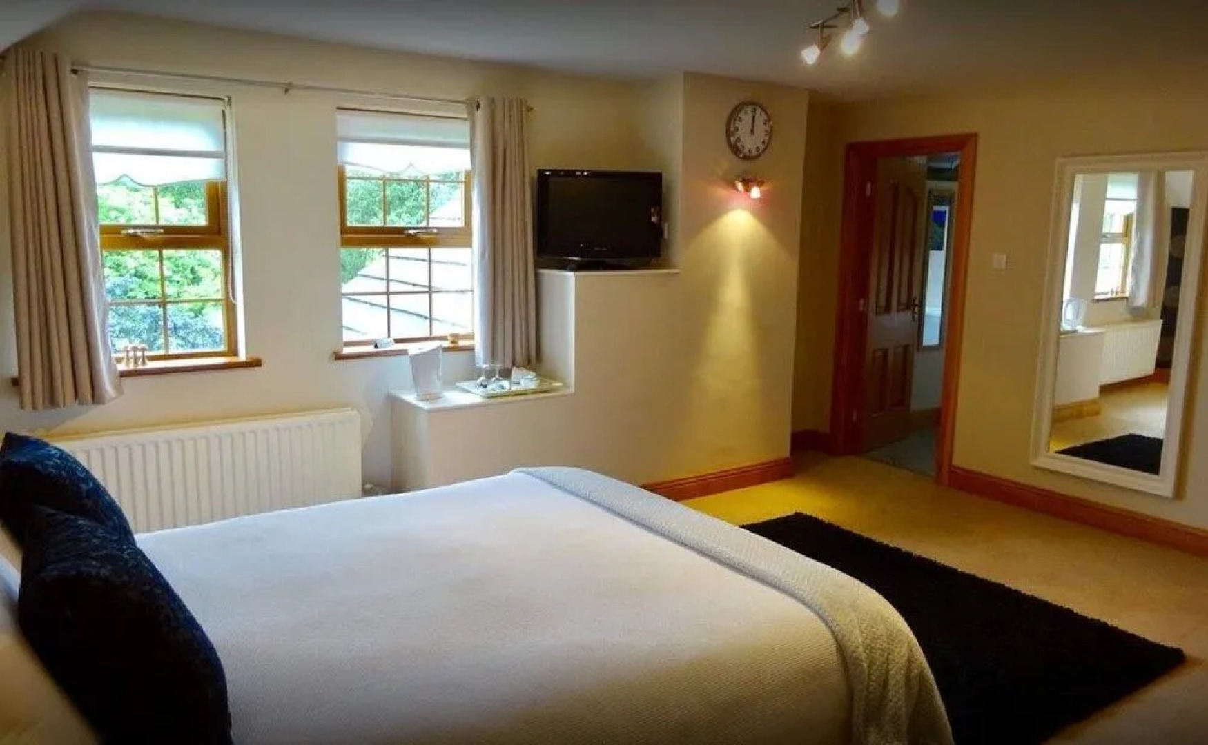 Honeysuckle Cottage B&B