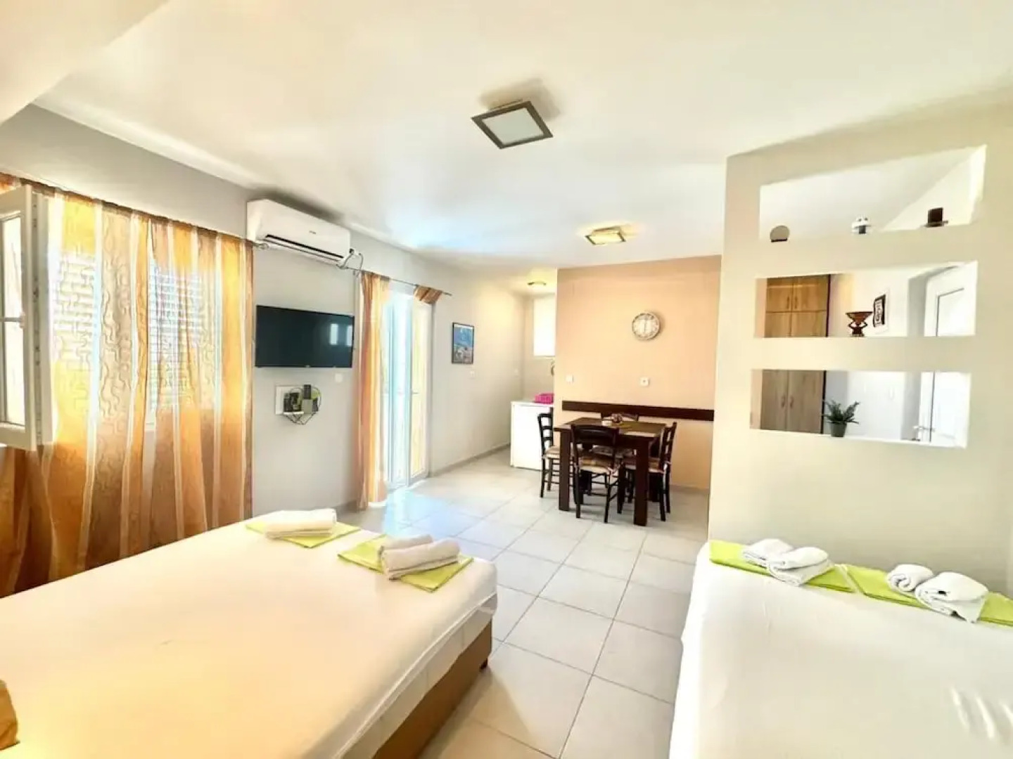 Apartments Janda Bijela