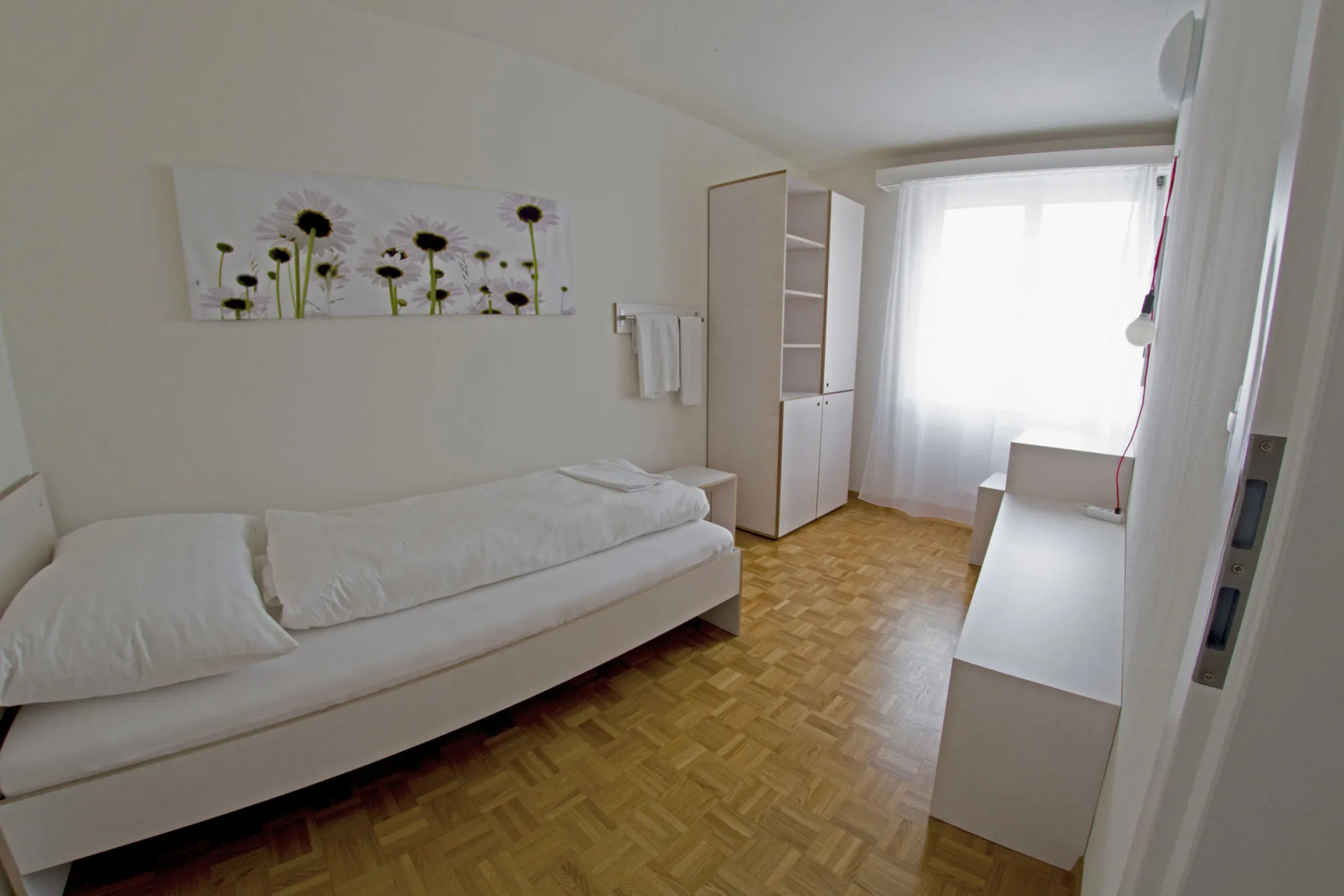 Easy - Living Budget Rooms