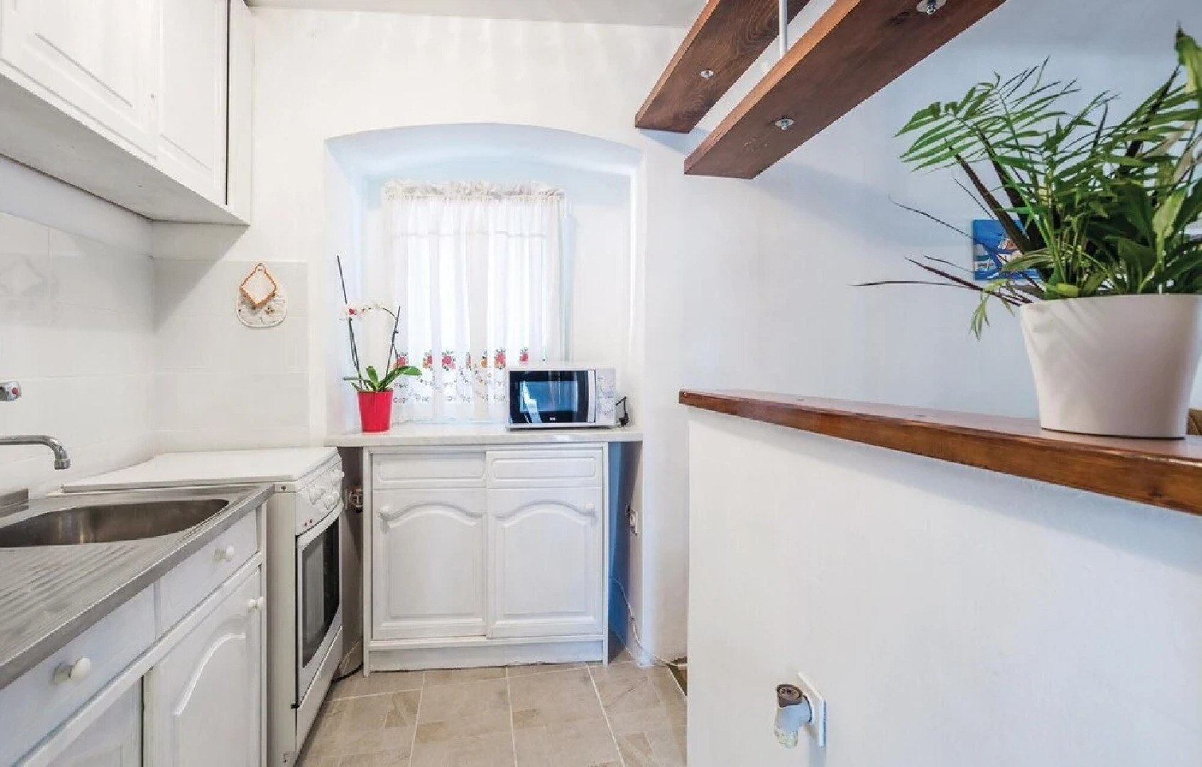 Amazing Home in Kastav With Wifi and 2 Bedrooms