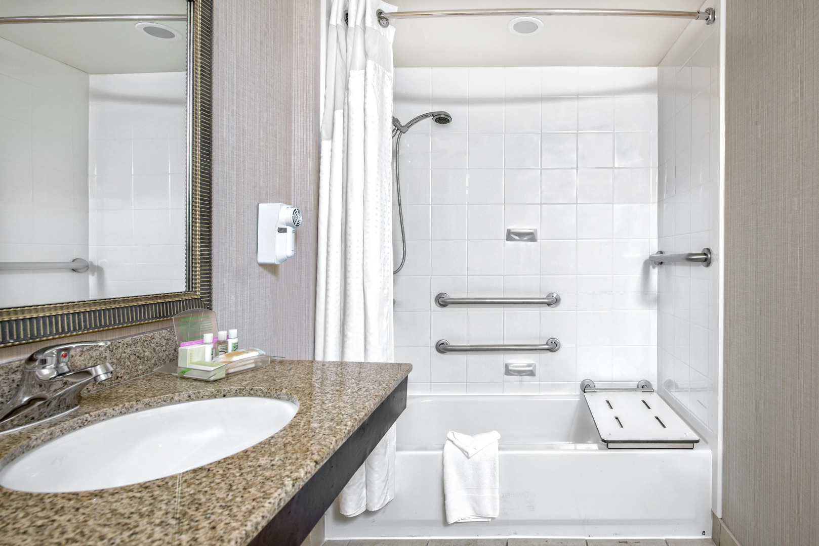 Kozy Hotel Dallas Airport