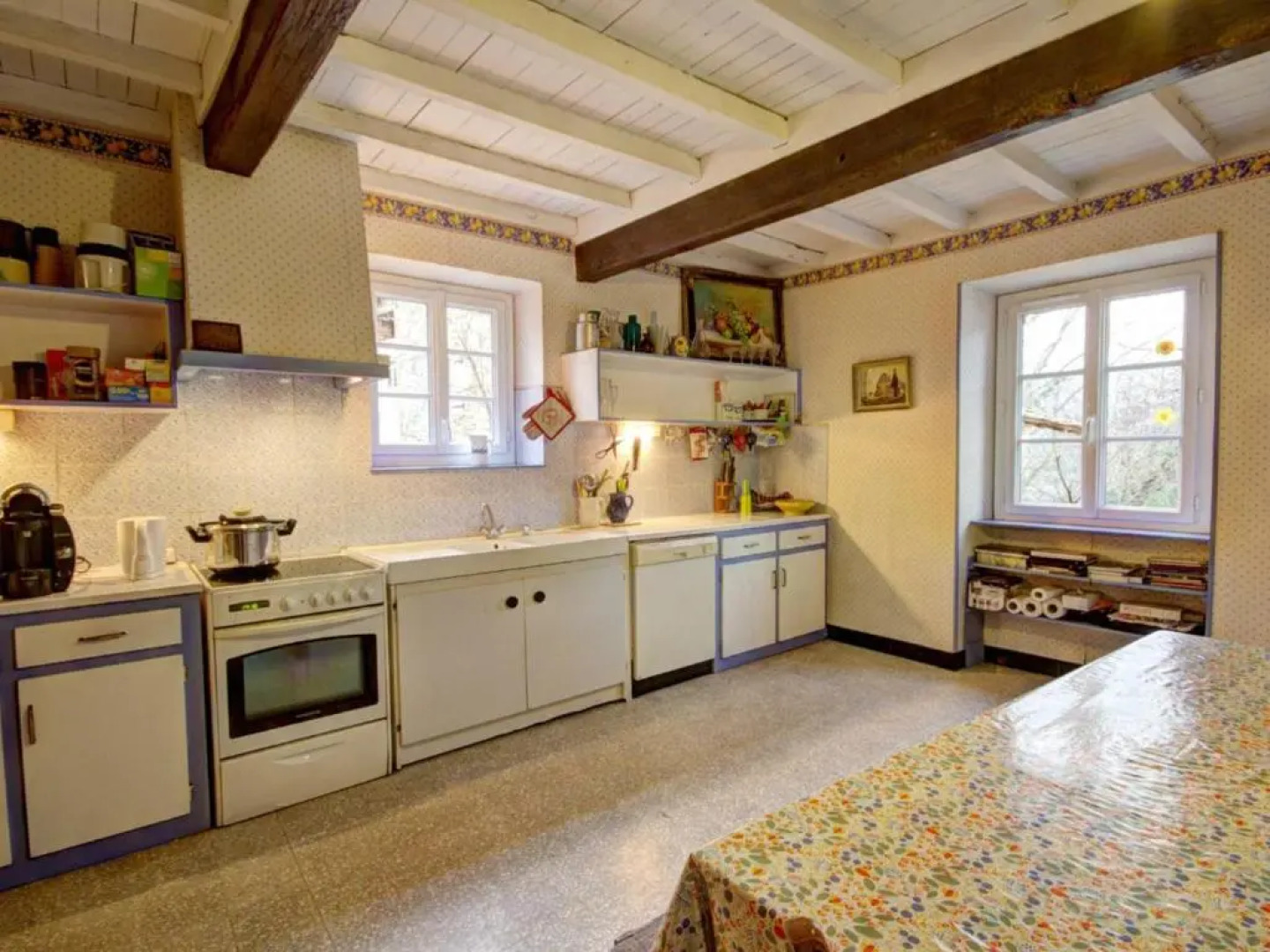 Gîte Saint-Alban-les-Eaux, 7 pièces, 10 personnes - FR-1-496-95