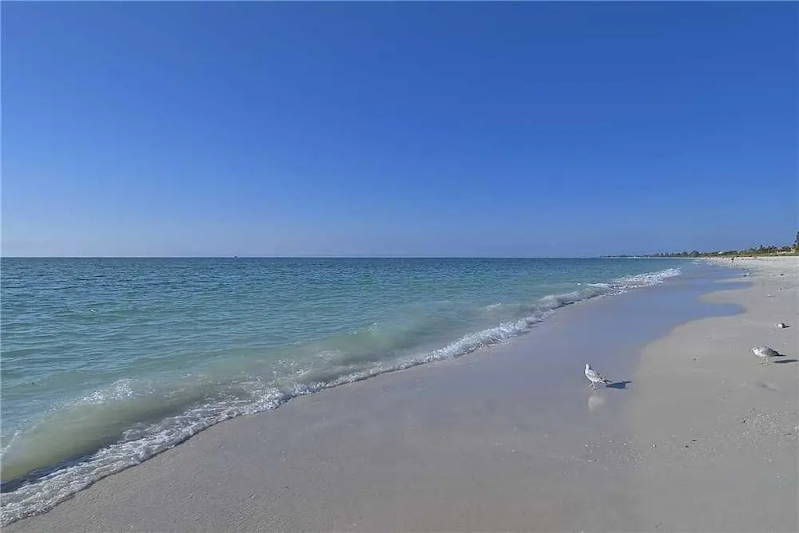 Village des Pins 3645 - Two Bedroom Condo