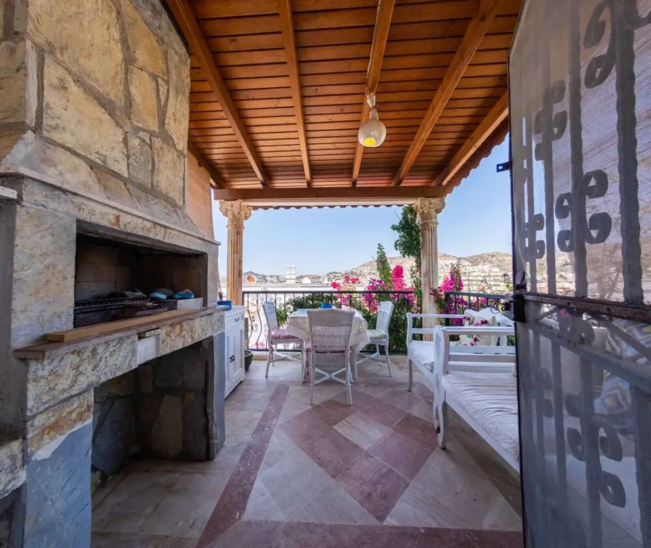 Charming House With Amazing Sea View in Bodrum