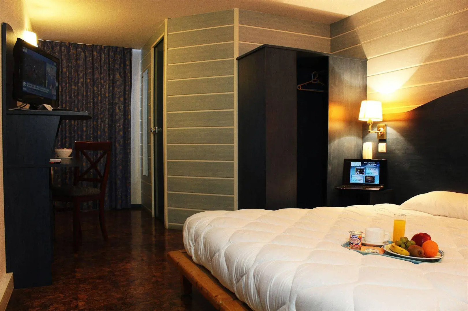 Hotel Restaurant Bleu France