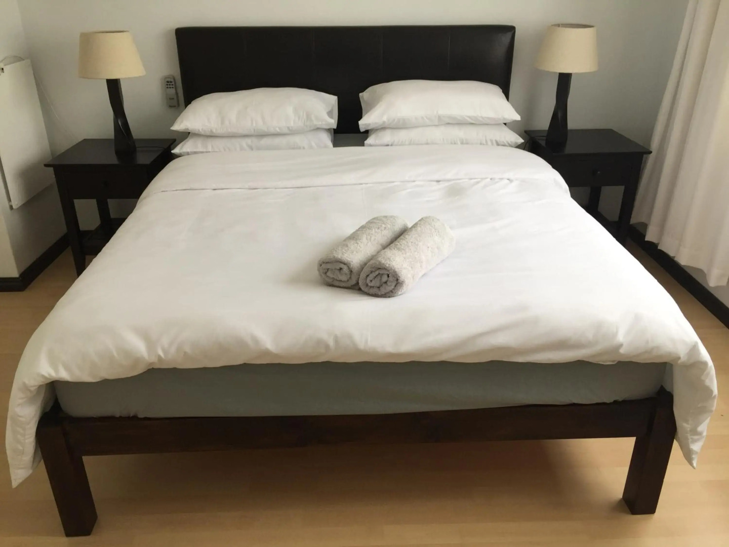 Hadingham Russell Holiday House