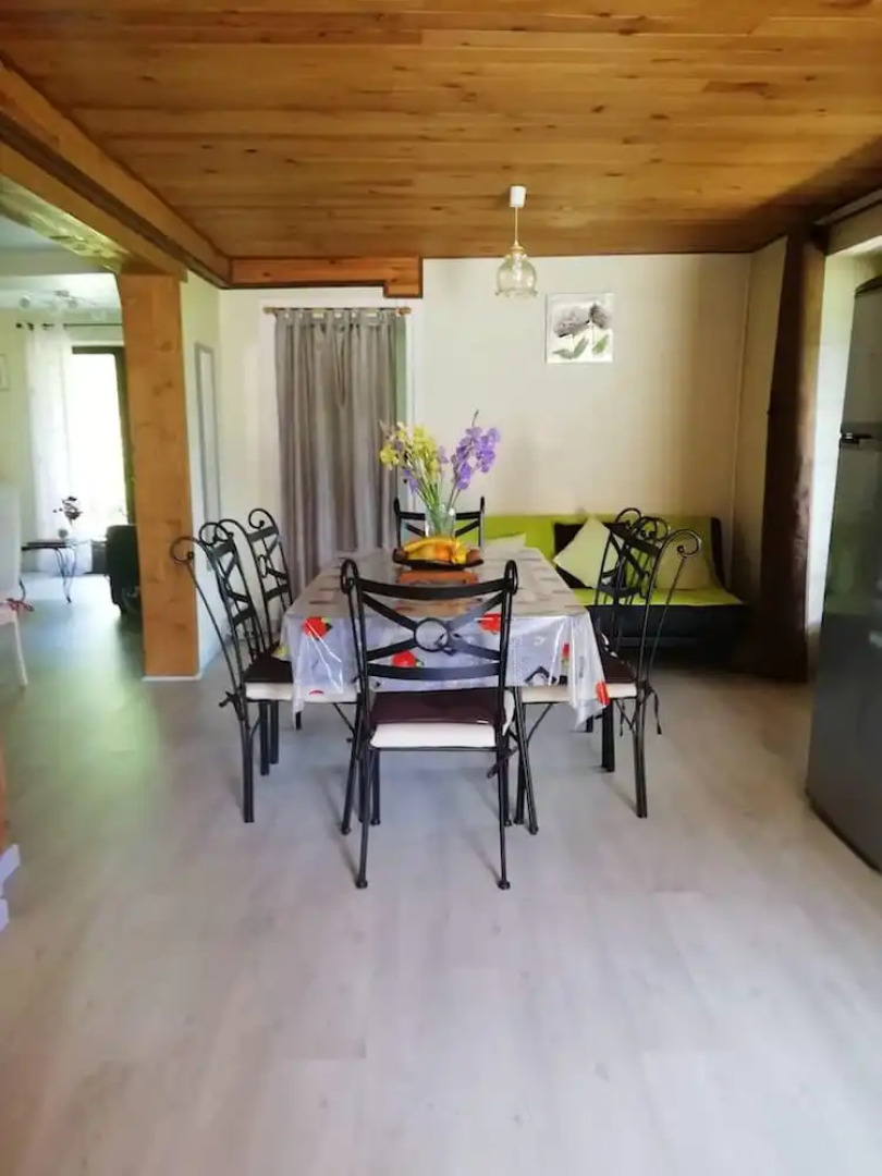 Apartment with 2 Bedrooms in Saint-Rambert-En-Bugey, with Wonderful Mountain View, Enclosed Garden And Wifi