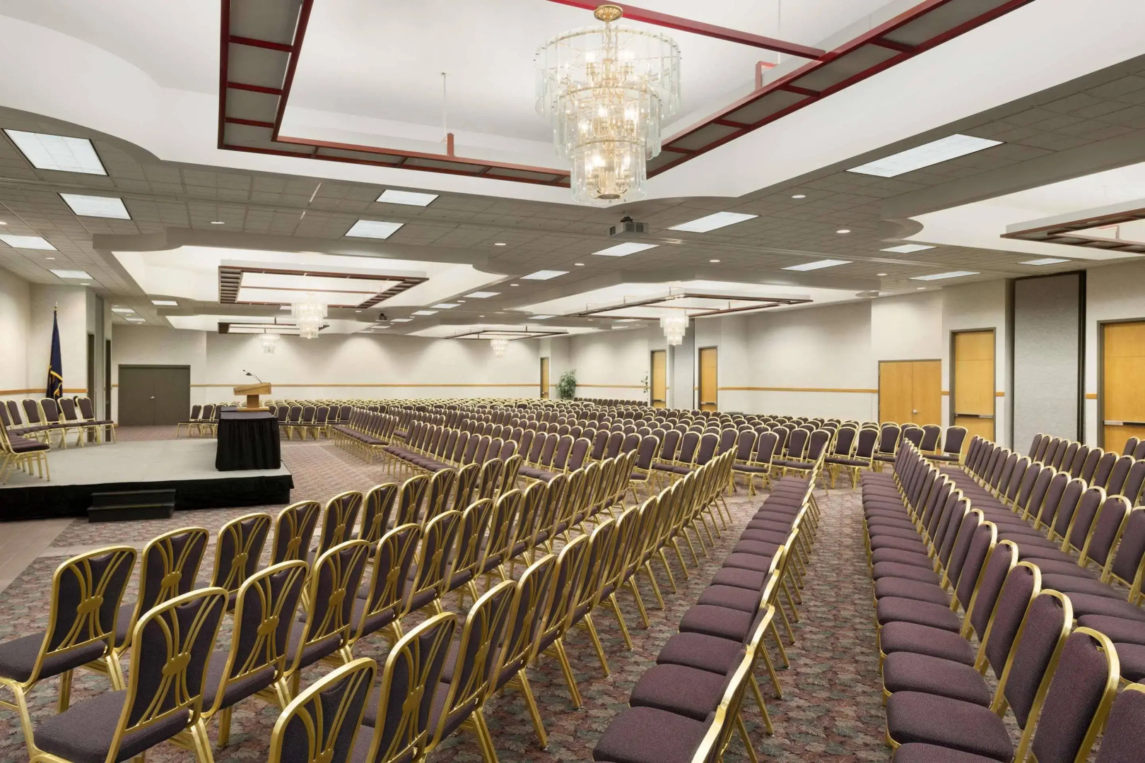 Best Western Plus Peppertree Nampa Civic Center Inn