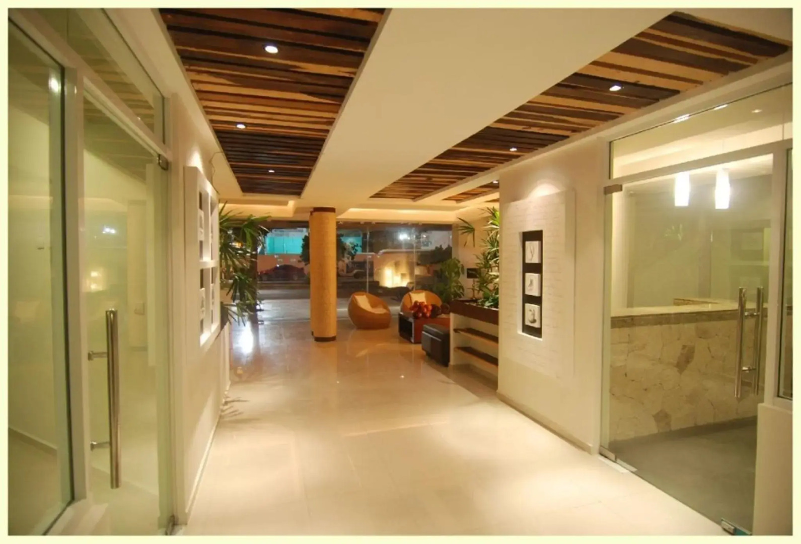 Ipana Dream Downtown Playa del Carmen