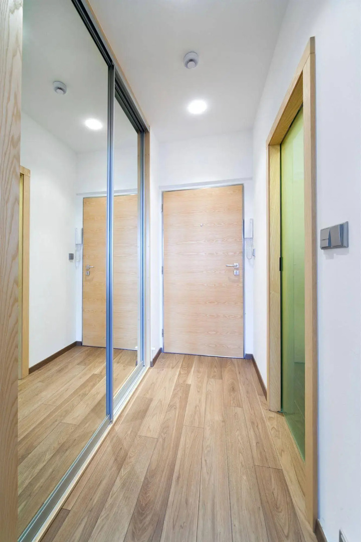 Merchant's Avenue Hotel