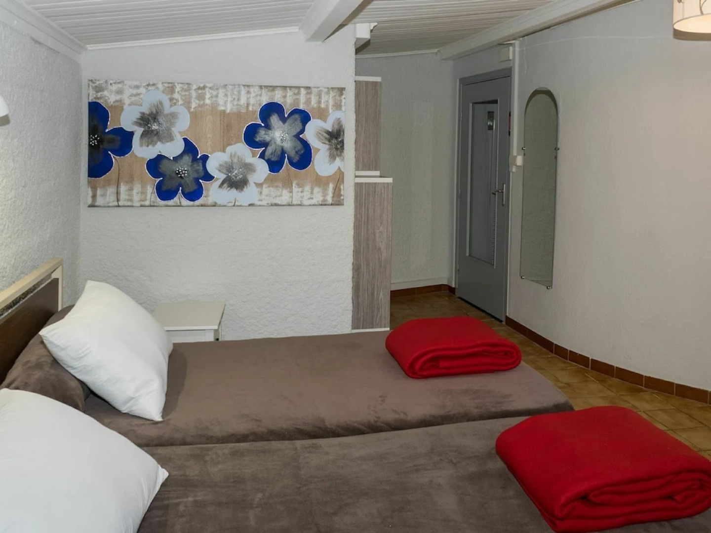 Cottage in Uzer With Pool, Terrace, Garden, Deckchairs