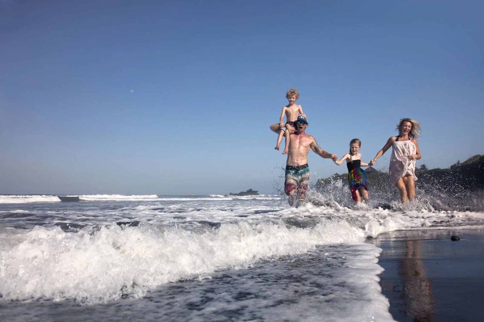 Pondok Pitaya Hotel, Surfing & Yoga