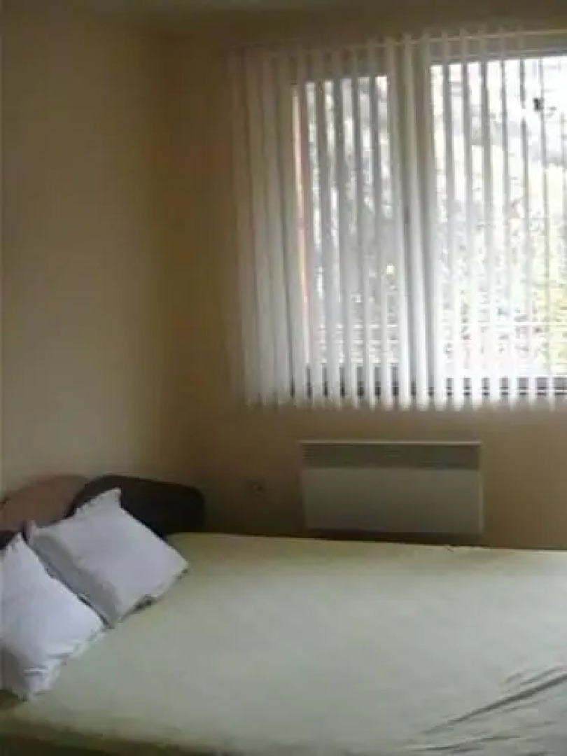 The White House With The White Fountain