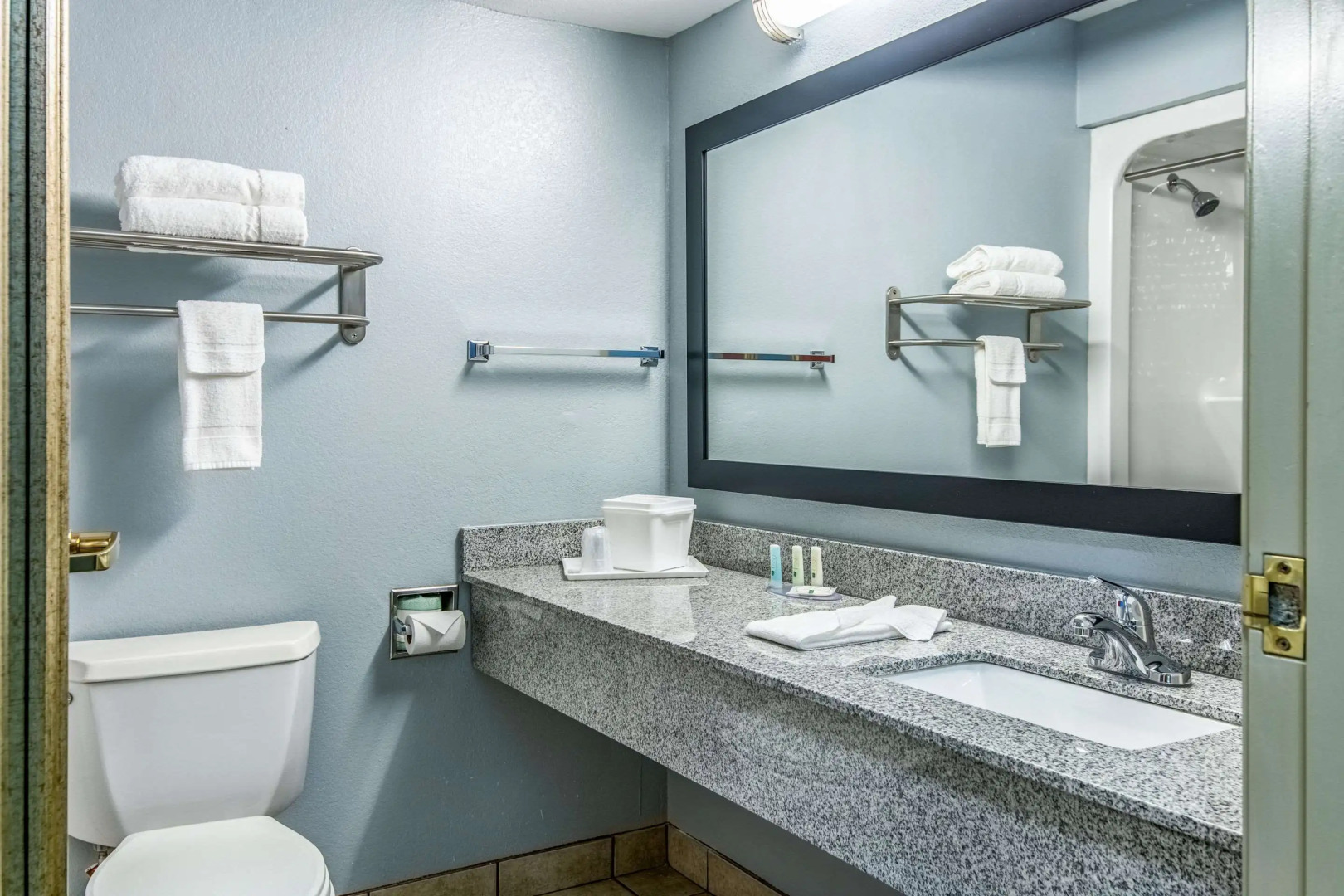 Quality Suites Maumelle - Little Rock NW