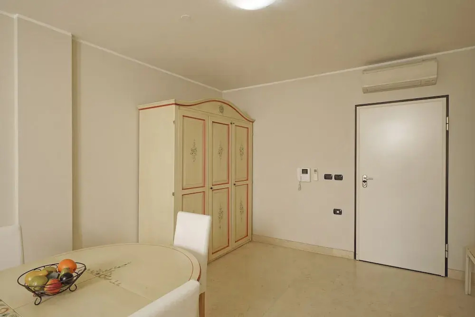 Relais du Lac IV by Wonderful Italy