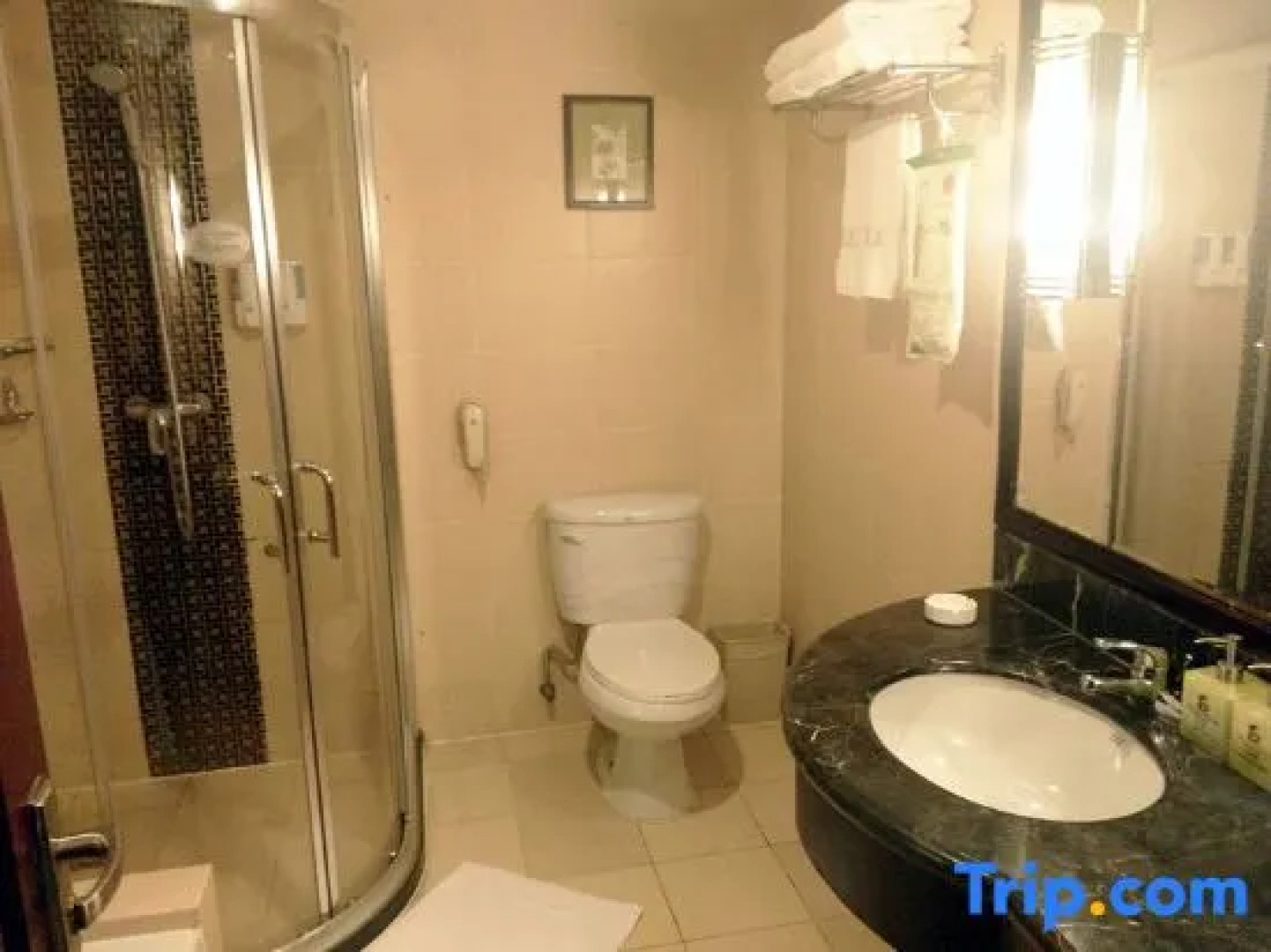 Huatian Century Hotel