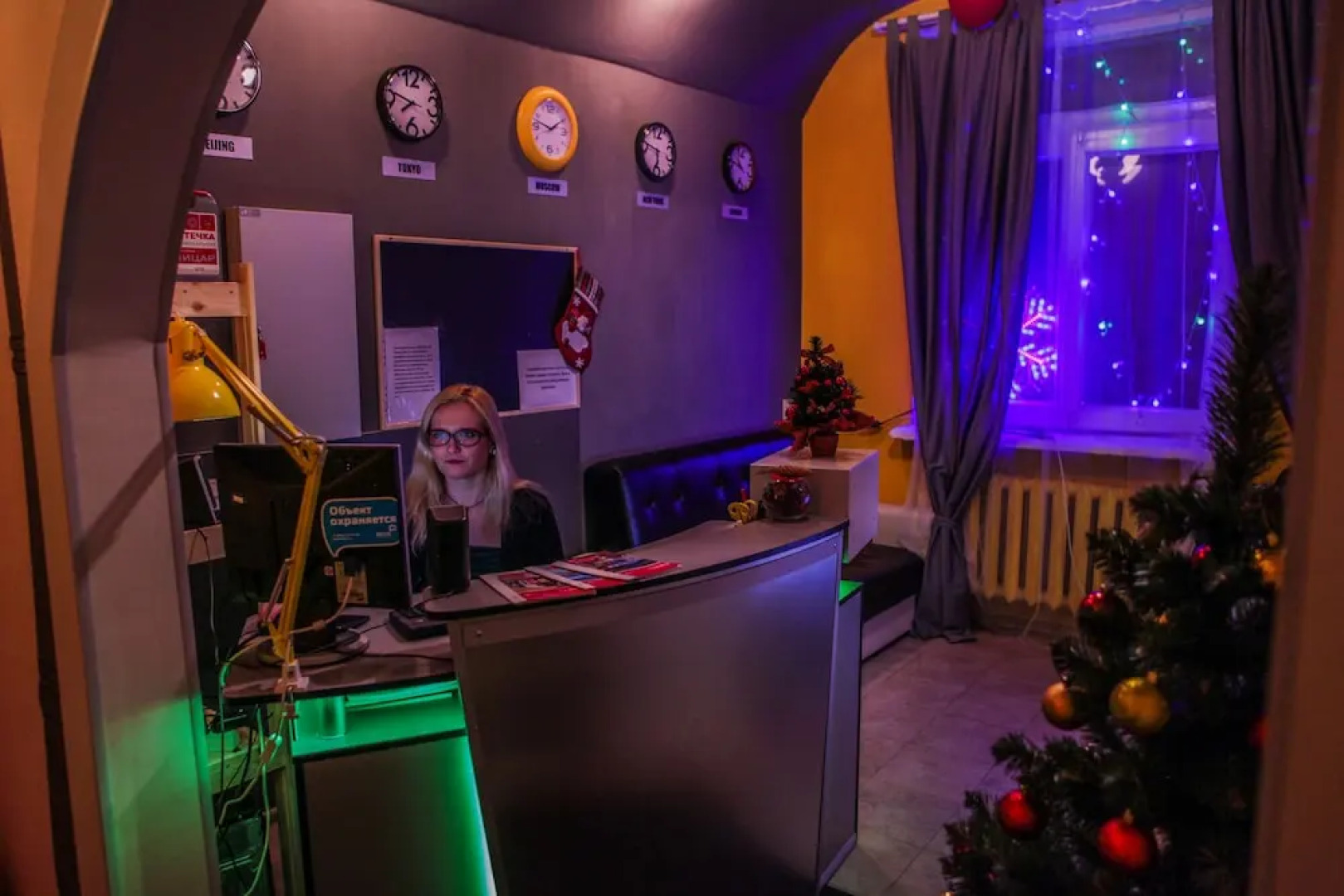 Капсульный отель Yes