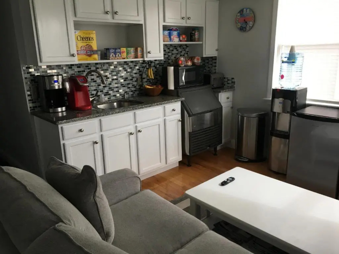 Rhea's Inn By The Sea