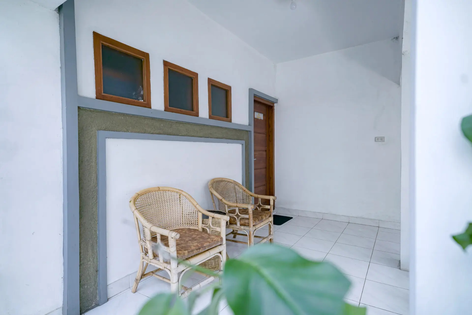 Urbanview Hotel Ratu Kuring Gisting