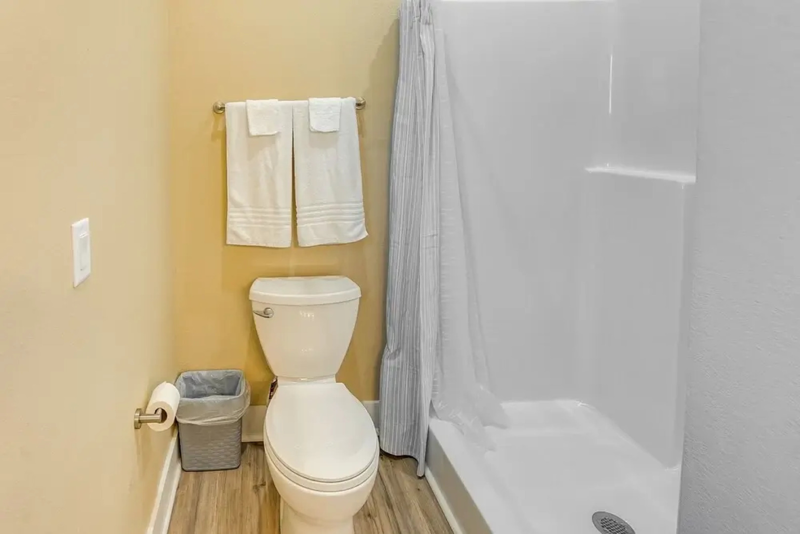 ~ 2 Mi to Boat Ramp: Steinhatchee River Cottage