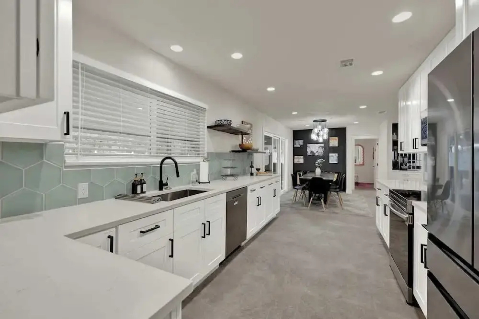 Whitewater River House - Game Room, Firepit, Walking Distance to Whitewater Amphitheater!