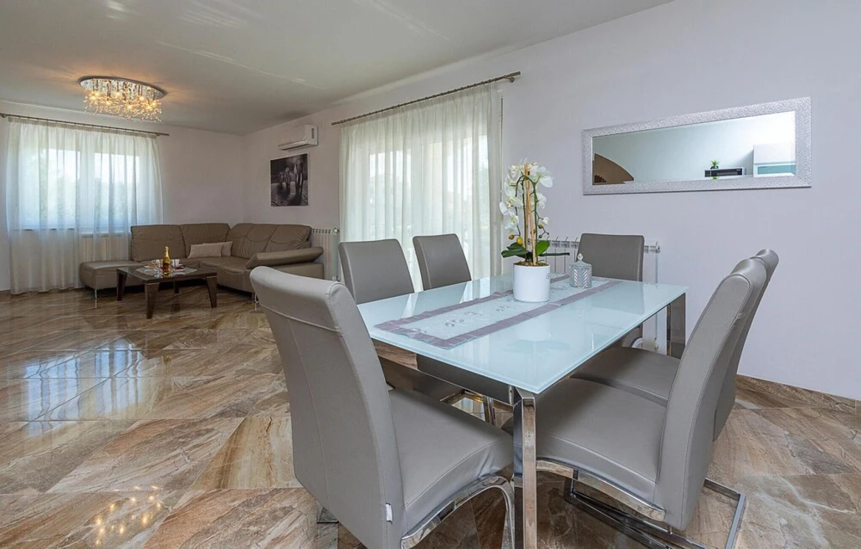 Nice Home in Buje With Wifi and 2 Bedrooms