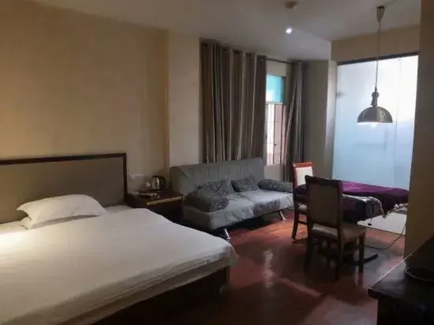 Jingshan Rose Bay Hotel