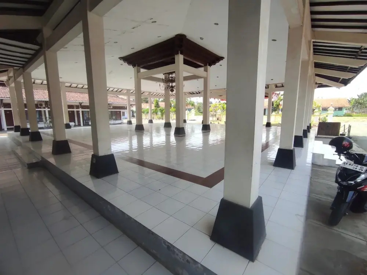 Capital O 93024 Hotel Ganesha