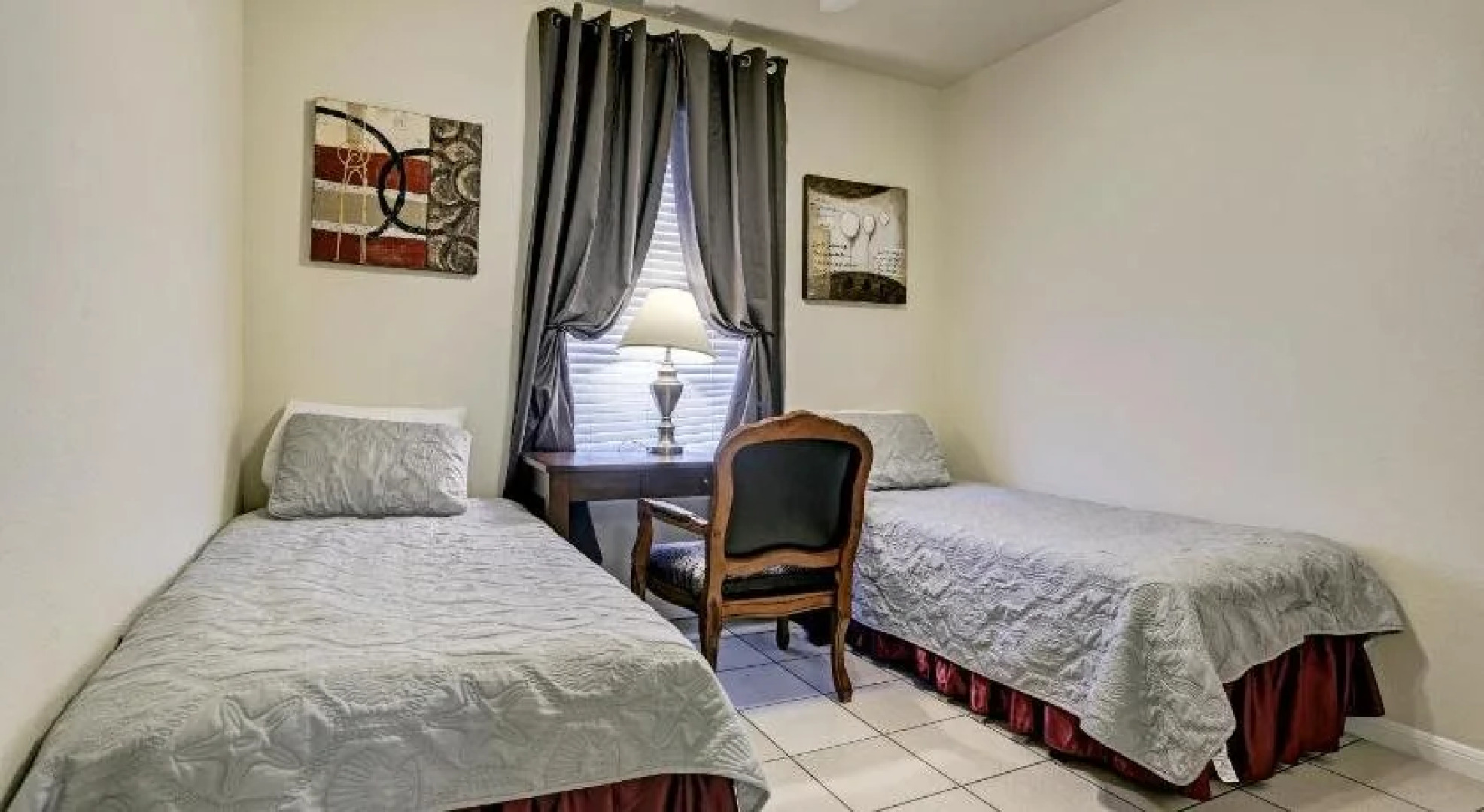 Villa Corporate 2 bedroom Suite Furnished Condo