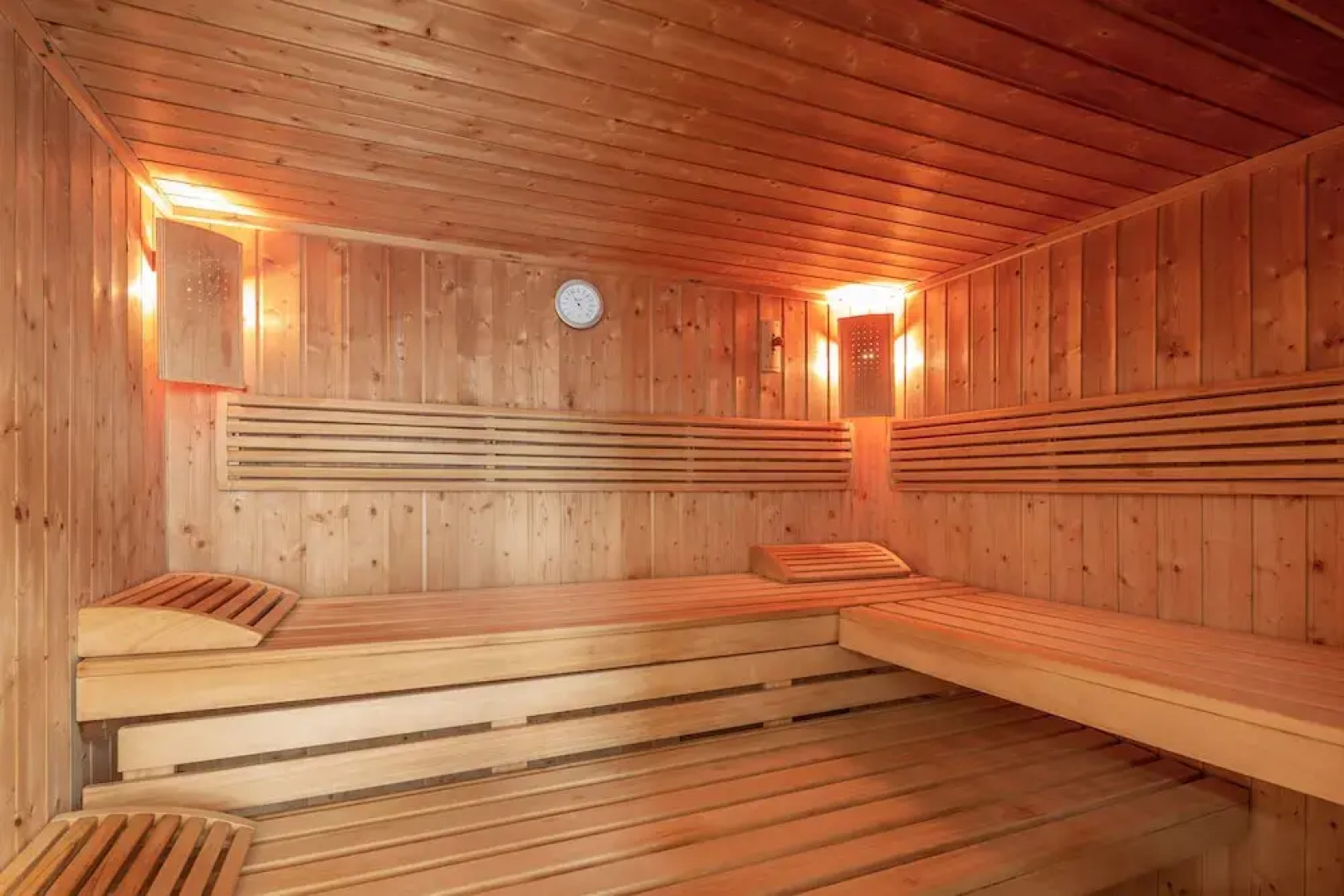 Alpine Apartment With Stunning Views