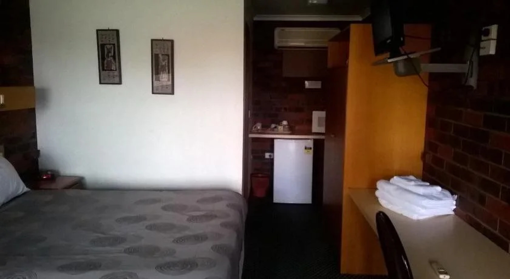 Sanz Motel Wentworth