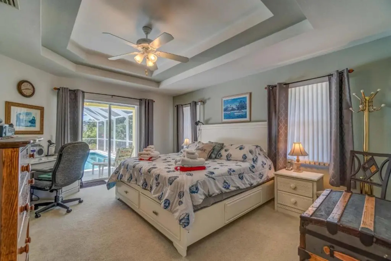 Westons Water Watch - Private Villa with heated pool - sleeps 6