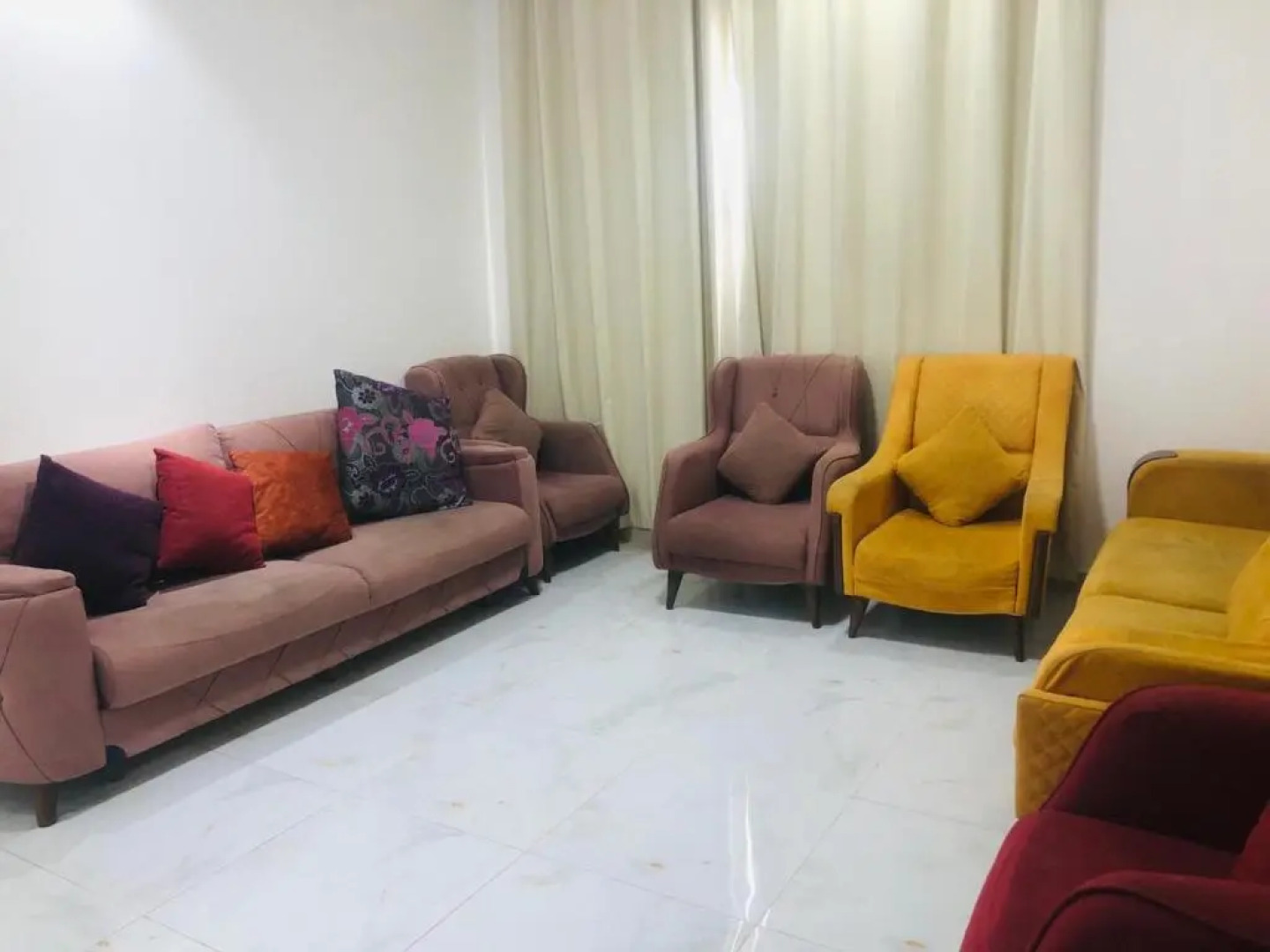 Corniche Hotel Apartments